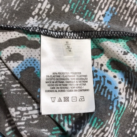 T Tahari Short Sleeve Knit Dress W/Waist Wrap Ties - Picture 7 of 8